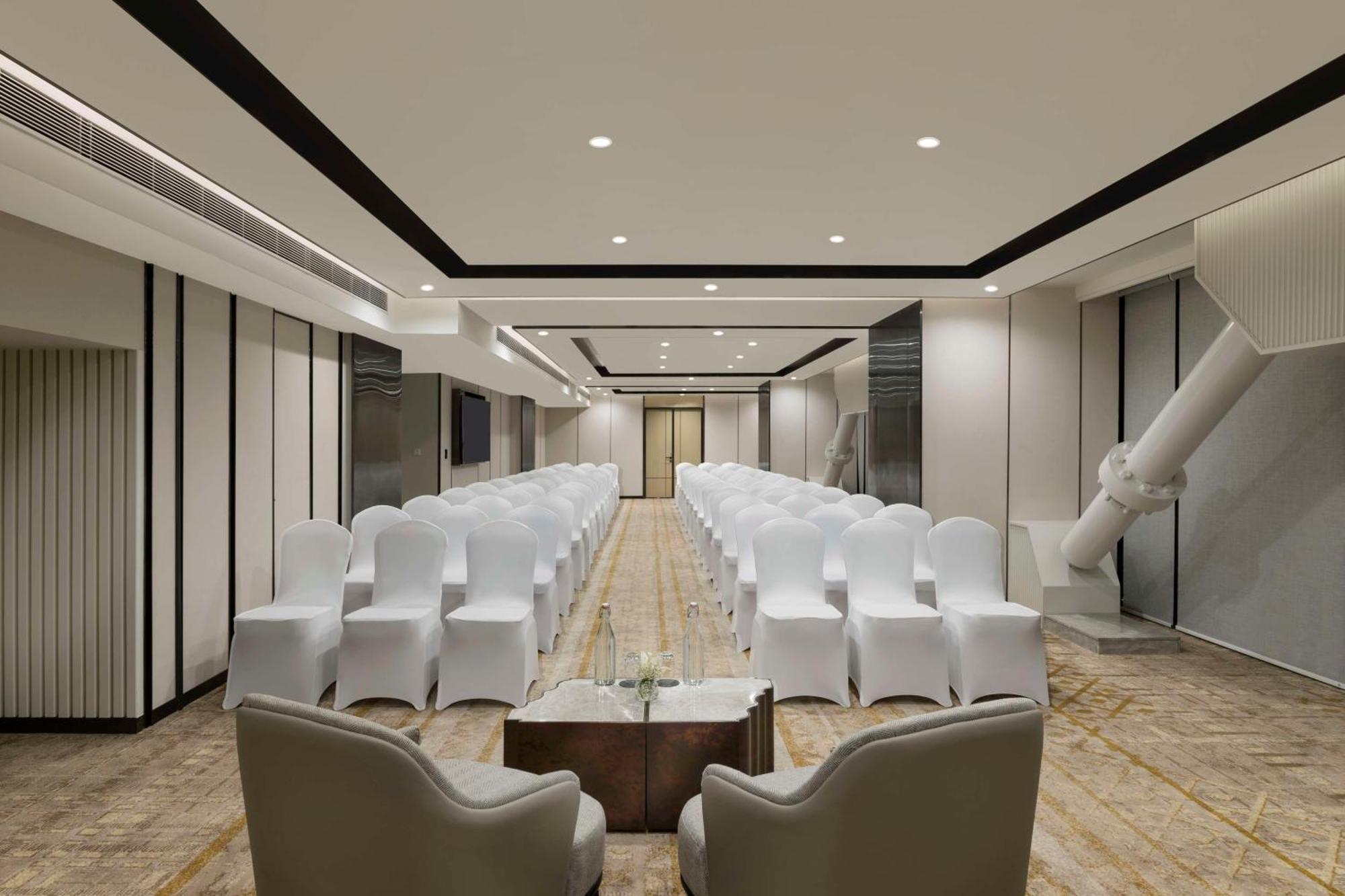 Hilton Kathmandu Hotell Eksteriør bilde
