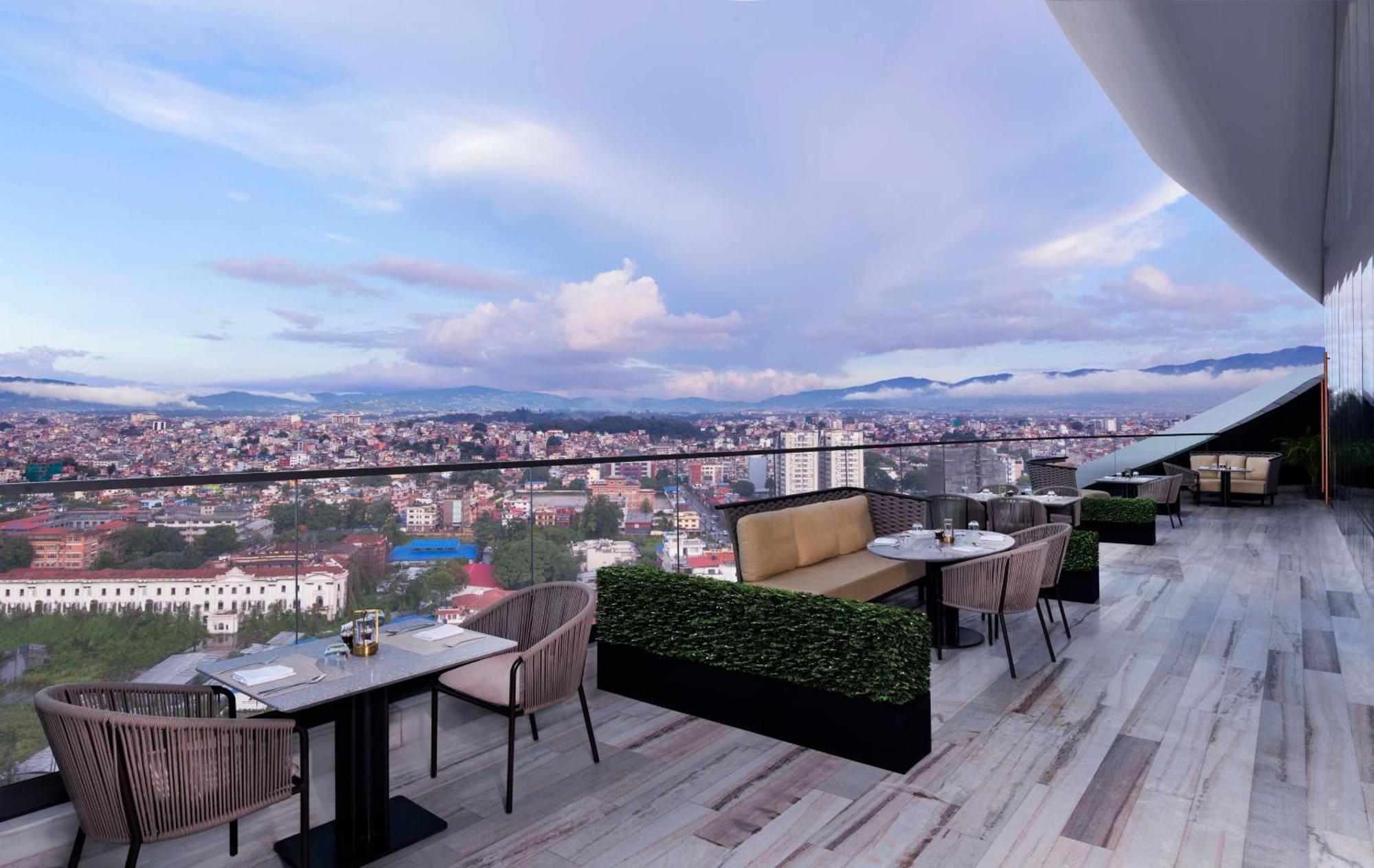 Hilton Kathmandu Hotell Eksteriør bilde
