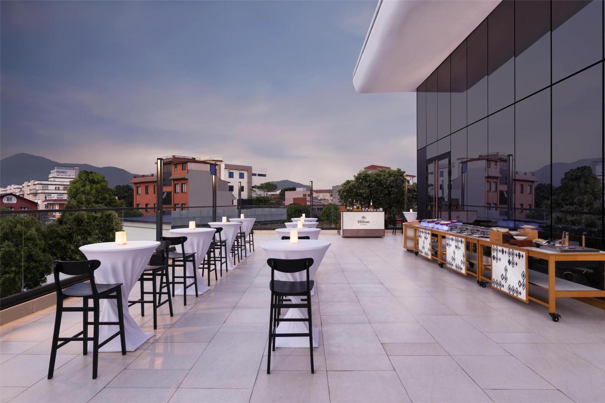 Hilton Kathmandu Hotell Eksteriør bilde